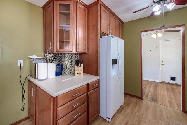 3551 Trophy Dr, La Mesa CA: https://media.crmls.org/mediaz/f9e4964d-537e-40cd-b2b7-128a7d6b135b.jpg