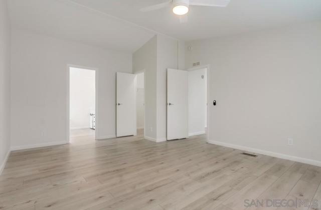 1010 E Bobier, Vista CA: https://media.crmls.org/mediaz/f9e53cef-428f-4d0a-98ac-470ebc54dd9b.jpg