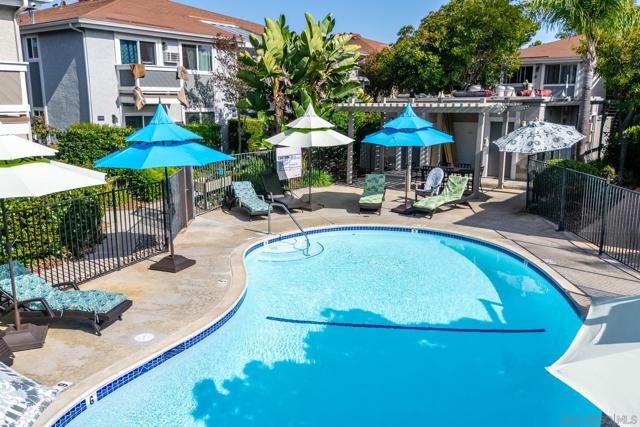 11187 Kelowna Rd, San Diego CA: https://media.crmls.org/mediaz/f9e5b973-0def-49d8-b506-86f34ce73bdd.jpg