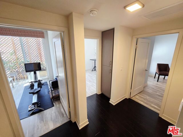 436 S Virgil Avenue, Los Angeles CA: https://media.crmls.org/mediaz/f9e62666-787c-4f3b-a51c-353a4215d14d.jpg