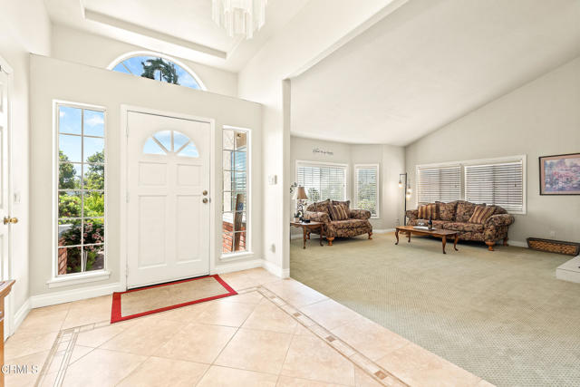 2210 Via Loma, Camarillo CA: https://media.crmls.org/mediaz/f9e65cab-027e-4590-ac26-6b9abd950edc.jpg