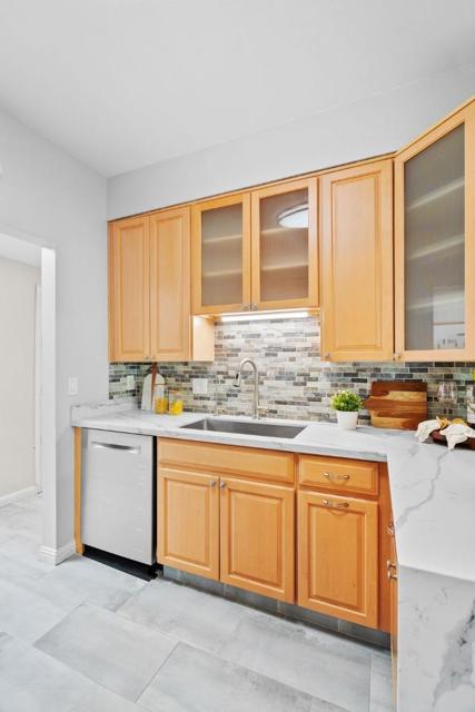 4671 Albany Circle, San Jose CA: https://media.crmls.org/mediaz/f9e65d70-c58a-4783-acad-978331c880f8.jpg