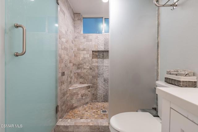 2760 Royal Avenue, Simi Valley CA: https://media.crmls.org/mediaz/f9e667b8-a7ca-4d9d-9161-02f374129278.jpg