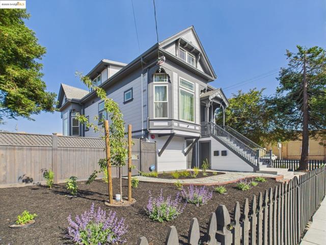 2602 Adeline St, Oakland CA: https://media.crmls.org/mediaz/f9e67ba9-aa64-4ea5-8bc0-83ba9f7a77a6.jpg