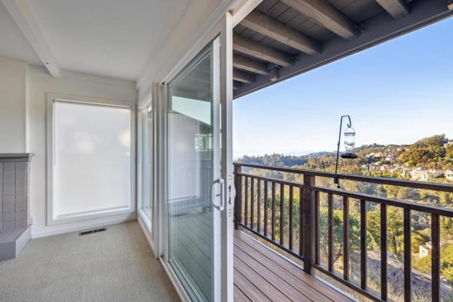 58 Villanova Drive, Oakland CA: https://media.crmls.org/mediaz/f9e745fa-3e79-4226-84ef-0ad537056c9f.jpg