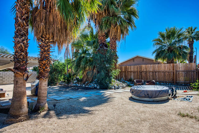 80917 Brown Street, Indio CA: https://media.crmls.org/mediaz/f9e84b2c-2db3-4fdb-8118-ab51d5536e66.jpg