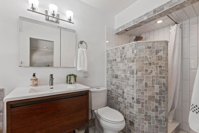 Detail Gallery Image 45 of 56 For 2392 Fire Mountain Dr, Oceanside,  CA 92054 - 2 Beds | 2 Baths