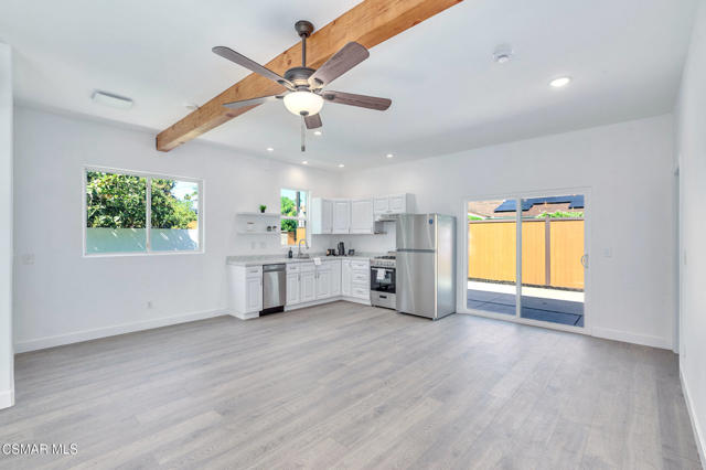 16005 Parthenia Street, North Hills CA: https://media.crmls.org/mediaz/f9ec052d-340b-41c4-8306-231bc7c285f4.jpg