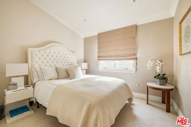 Drew Fenton | 10847 Bellagio Road Los Angeles CA | MLS: 7449719 Drew Fenton | 10847 Bellagio Road Los Angeles CA | MLS: 7449719