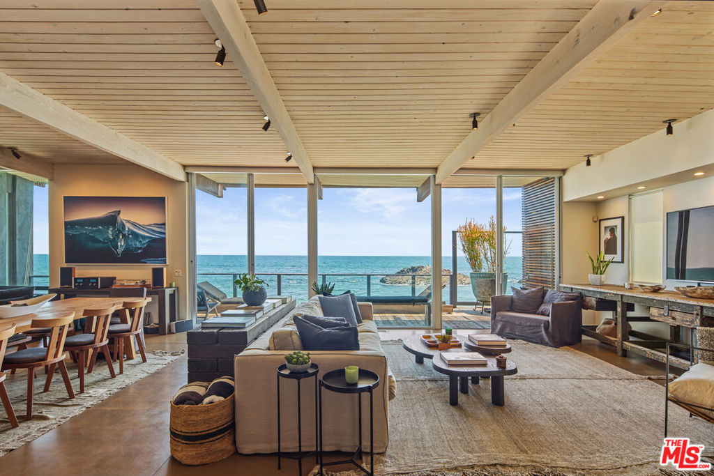MLS #26860749 image #1