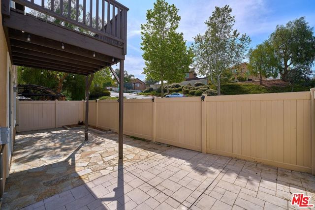 18802 Electra Court, Canyon Country CA: https://media.crmls.org/mediaz/f9edea19-b2e8-4fb4-91c9-00e7bb989195.jpg