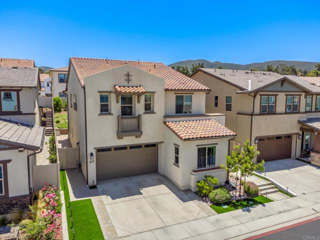 Detail Gallery Image 1 of 44 For 675 Westbrook Loop, San Marcos,  CA 92078 - 5 Beds | 4/1 Baths
