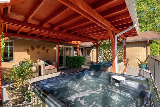 Image 36 of 47 For 2651 Tamalpais Dr