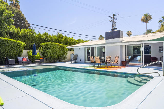 1890 S Navajo Drive, Palm Springs, CA 92264