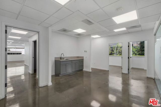  Commercial for Sale in Beverly Hills, California
