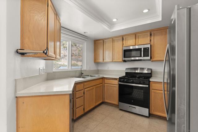 10885 Scripps Ranch Blvd, San Diego CA: https://media.crmls.org/mediaz/f9f2d7e5-0cac-433b-9bc9-58345aad9606.jpg
