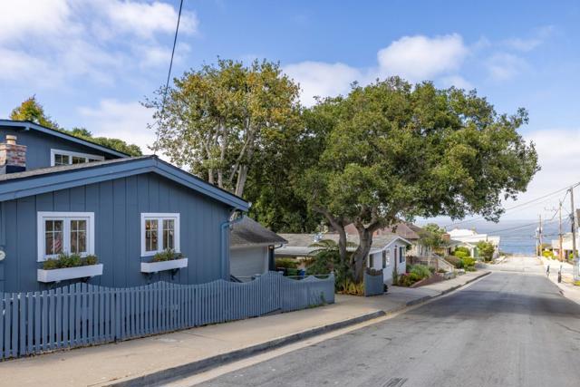 138 3rd Street, Pacific Grove CA: https://media.crmls.org/mediaz/f9f3afbe-0a0f-4cf1-b794-ffc8f013be4b.jpg