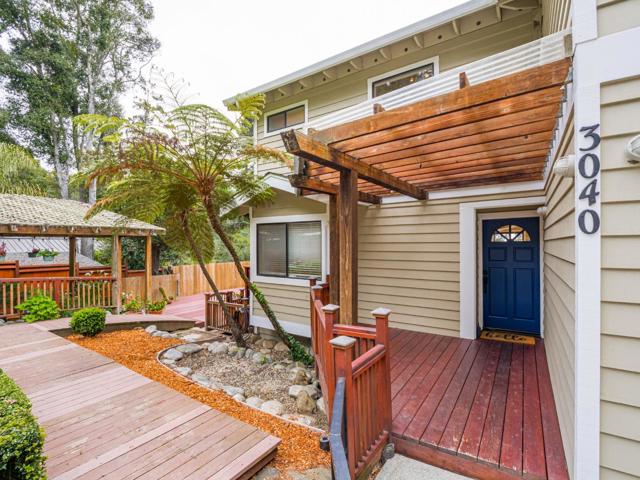 3040 Pacific Heights Drive, Aptos CA: https://media.crmls.org/mediaz/f9f4c719-9aca-4226-b5b6-6045be7e7c56.jpg