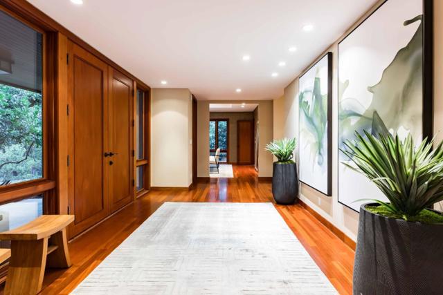 140 Farm Road, Woodside CA: https://media.crmls.org/mediaz/f9f56246-b422-45c1-85f2-b36c665b5dc2.jpg