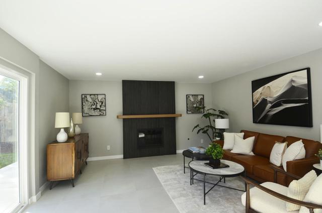 Detail Gallery Image 15 of 71 For 2755 Victoria Ave, Carlsbad,  CA 92010 - 4 Beds | 2/1 Baths