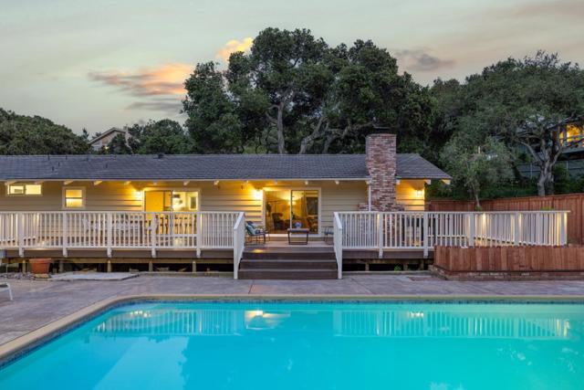 13525 Paseo Terrano, Salinas CA: https://media.crmls.org/mediaz/f9f5d330-6088-4db0-96c1-d171aa5f4456.jpg