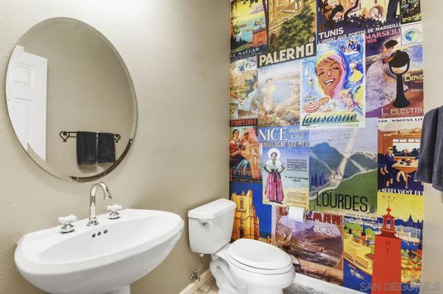 2025 Fabled Waters Dr., Spring Valley CA: https://media.crmls.org/mediaz/f9f659fc-3abd-4bd2-80f6-c3dc91ae80f2.jpg