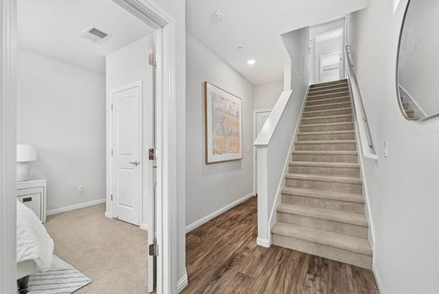 559 Apricot Way, San Jose CA: https://media.crmls.org/mediaz/f9f6f936-3ba6-46db-a3c9-0cdc71b2e962.jpg