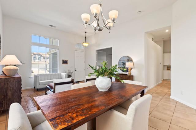 1476 Senegal Court, Gilroy CA: https://media.crmls.org/mediaz/f9f7887e-7b94-4360-bf0e-797a24b4554c.jpg