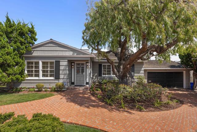 1451 Savoy Circle, San Diego CA: https://media.crmls.org/mediaz/f9f82e8d-ac96-4766-b2ff-e0cdae8b0f32.jpg