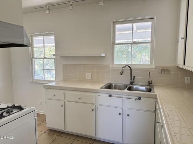 Detail Gallery Image 8 of 22 For 917 Indiana Ave, South Pasadena,  CA 91030 - 2 Beds | 1 Baths