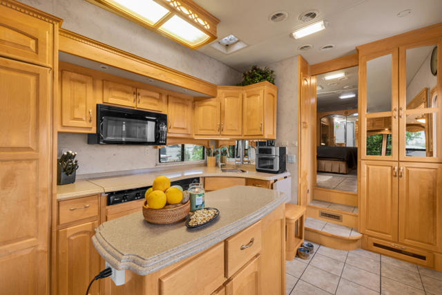 69411 Ramon Road, Cathedral City CA: https://media.crmls.org/mediaz/f9f96790-6f07-49ad-86cf-bf52c6994998.jpg