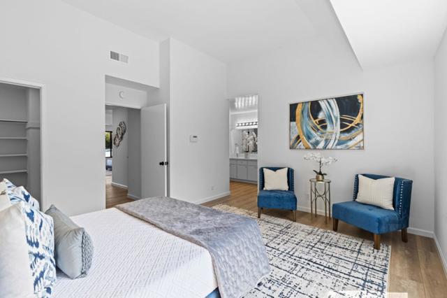 112 Galewood Circle, San Francisco CA: https://media.crmls.org/mediaz/f9fb6af6-5a9f-4110-a3c7-7a52aa5003e9.jpg