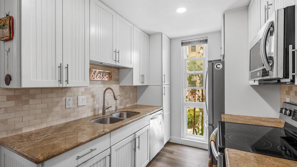 6455 La Jolla Boulevard - photo 8