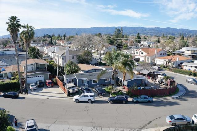 18940 Loree Avenue, Cupertino CA: https://media.crmls.org/mediaz/f9fd1731-ae64-4c1b-9577-3cf3ea13648b.jpg