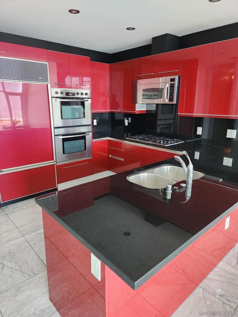 550 Front St. - photo 7