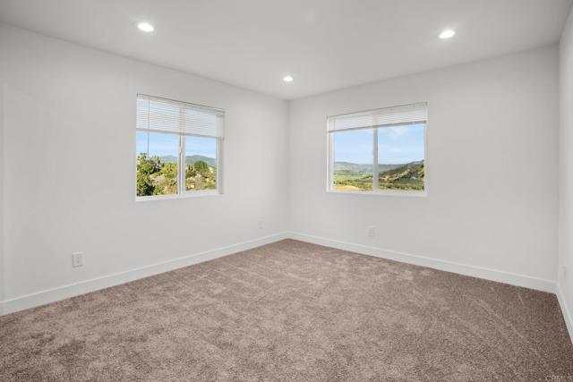 Detail Gallery Image 9 of 10 For 2918 Anaheim St, Escondido,  CA 92025 - 3 Beds | 2 Baths