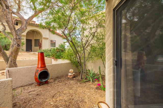 1620 Las Casitas Dr, Borrego Springs CA: https://media.crmls.org/mediaz/fa0023e4-cd81-4891-b38b-325d500b8879.jpg