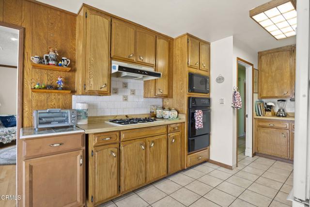 Detail Gallery Image 6 of 41 For 3176 E Clinton Cir, Oxnard,  CA 93033 - 3 Beds | 1/1 Baths