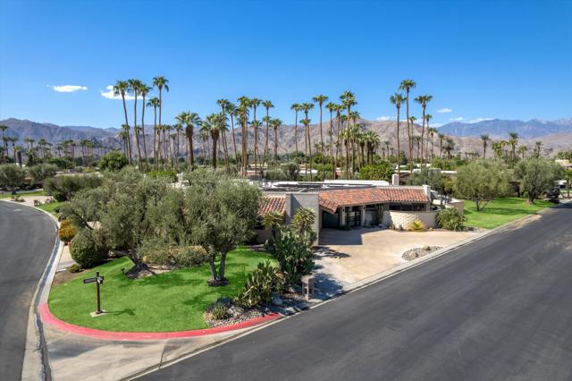 3 Bryn Mawr St, Rancho Mirage, CA 92270