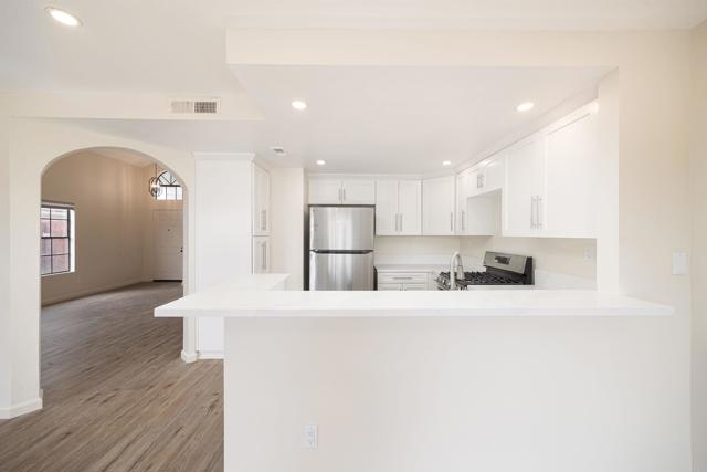 Detail Gallery Image 7 of 34 For 2369 Ravenwood Dr, Lemon Grove,  CA 91945 - 3 Beds | 2/1 Baths