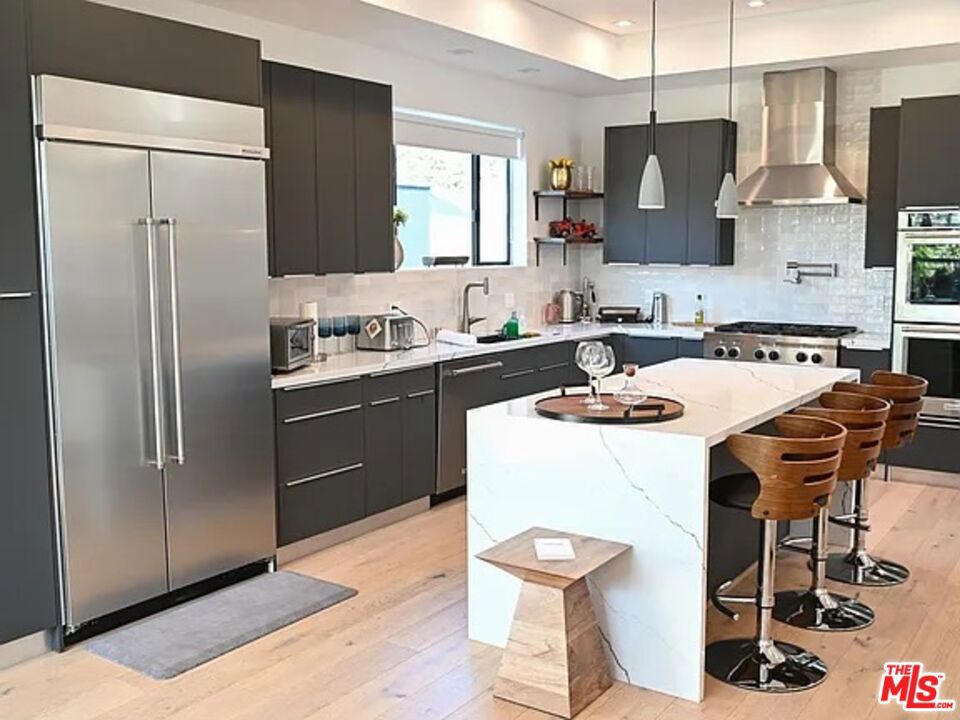 1410 Coronado Terrace #A