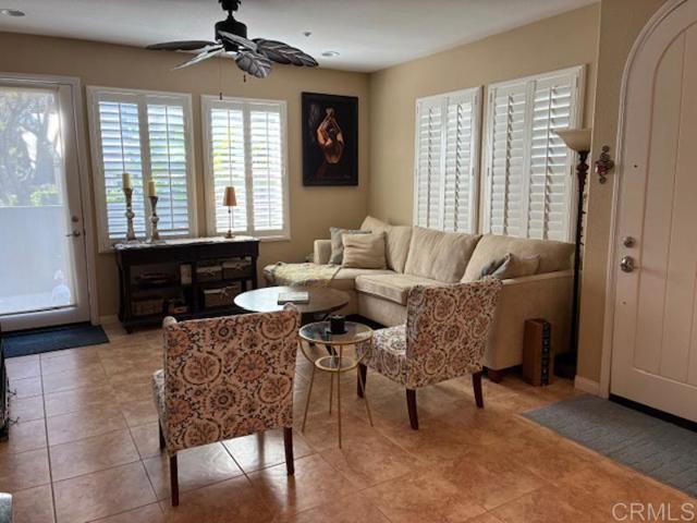 Detail Gallery Image 3 of 20 For 2170 Bobcat Ct #123,  Chula Vista,  CA 91915 - 2 Beds | 2/1 Baths