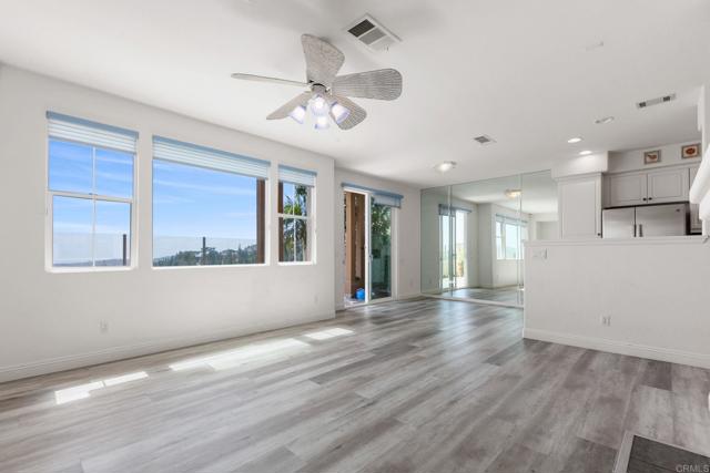 Detail Gallery Image 4 of 41 For 1622 Hope St, San Marcos,  CA 92078 - 2 Beds | 2/1 Baths