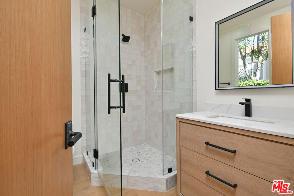 MLS #26858919 image #44