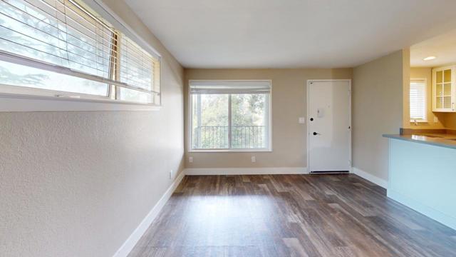 Image 11 of 14 For 7 Merrydale Road