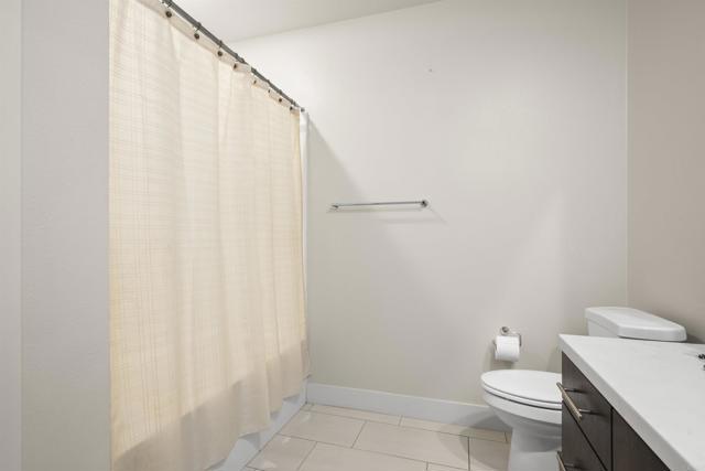 Detail Gallery Image 28 of 50 For 2049 Bravo Loop #6,  Chula Vista,  CA 91915 - 3 Beds | 3 Baths