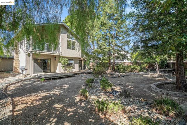 3523 Tabora Drive, Antioch CA: https://media.crmls.org/mediaz/fa044198-63ab-480d-ba20-d5c7c260b99d.jpg