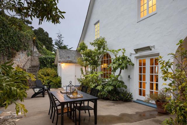 110 Pine Way, Carmel CA: https://media.crmls.org/mediaz/fa045486-a147-41f7-898f-4470ca2b03ee.jpg