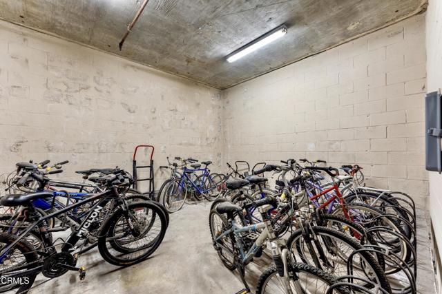 Detail Gallery Image 44 of 51 For 300 N El Molino Ave #319,  Pasadena,  CA 91101 - 2 Beds | 2 Baths