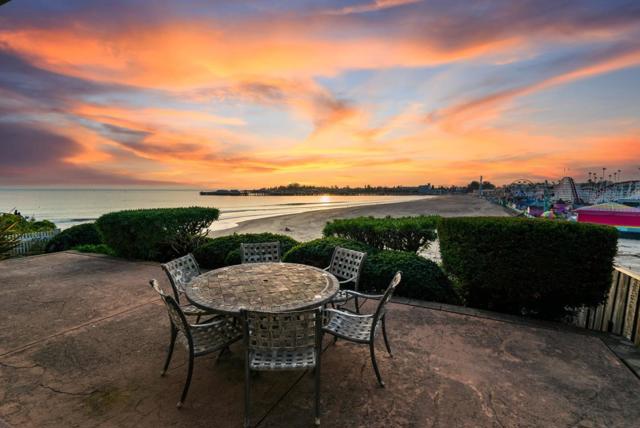 1148 E Cliff Drive, Santa Cruz CA: https://media.crmls.org/mediaz/fa06354b-5e0c-45d2-b0d5-5bf476d56b79.jpg
